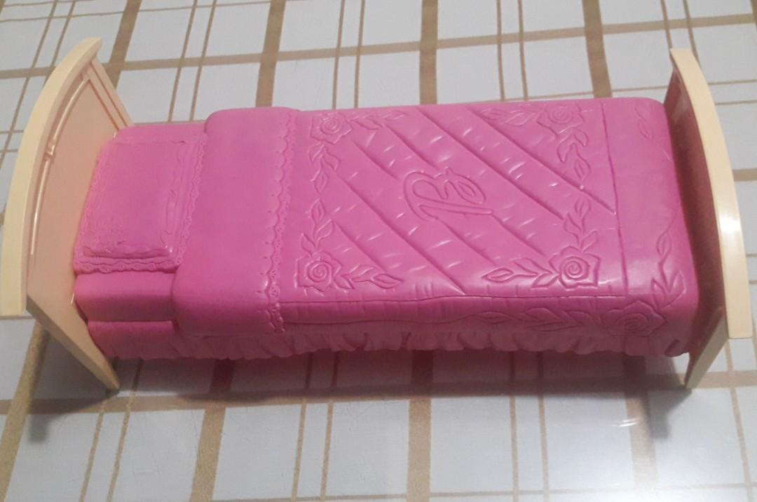 barbie bed toy