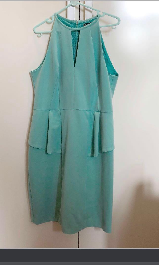 pastel coloured bridesmaid dresses