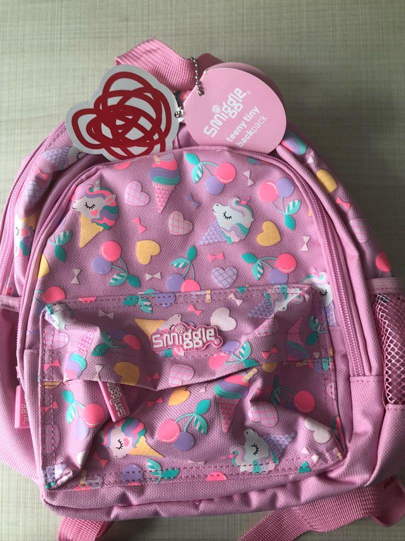 unicorn smiggle bag