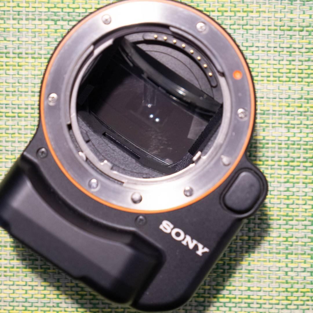 Sony LAEA4 LA EA4 Adapter for A Mount Lenses FE Minolta, Photography