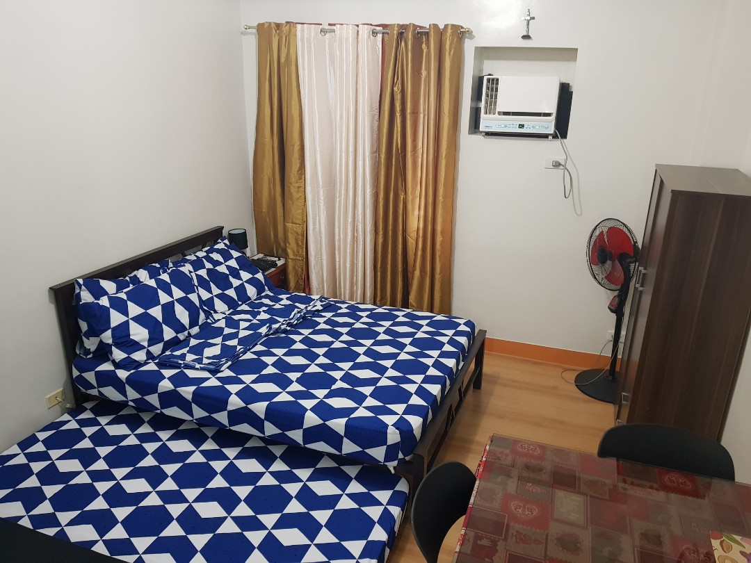 Staycation / Condo for Rent at SMDC Trees Novaliches QC with Netflix and WiFi