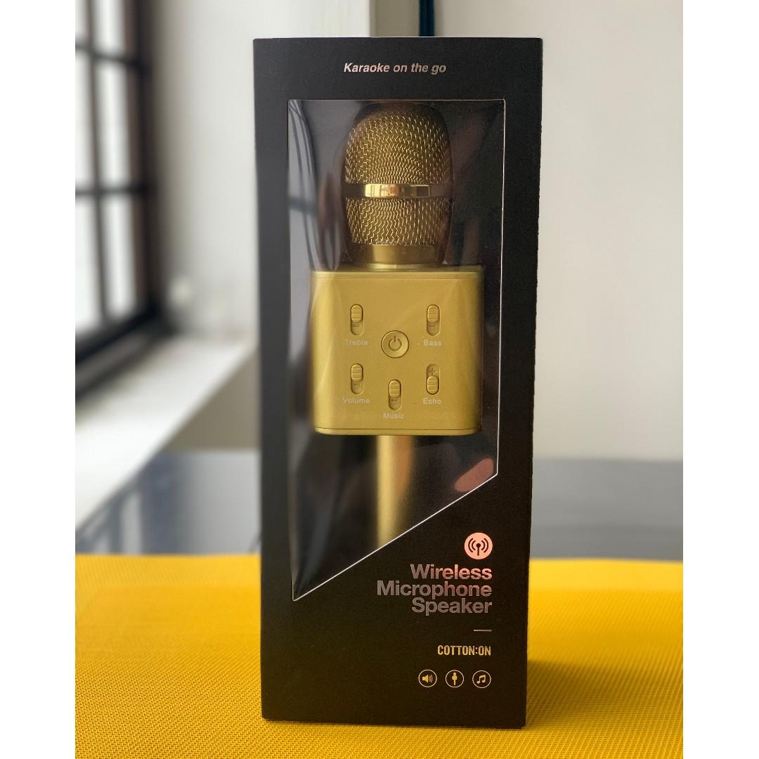 Microphone speaker outlet cotton on
