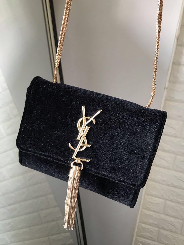 Kate small with clearance tassel in velvet