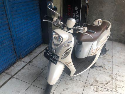 yamaha fino 125 Premium
