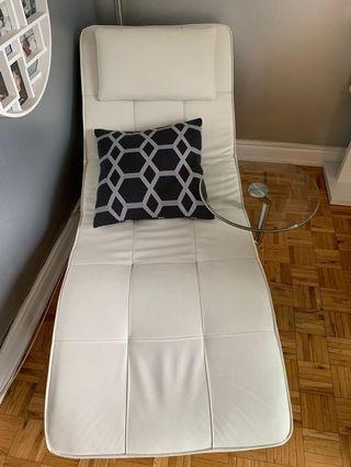 ✨✨STRUCTUBE LEATHER LOUNGE CHAIR ✨✨ ✨✨STRUCTUBE LEATHER LOUNGE CHAIR ✨✨