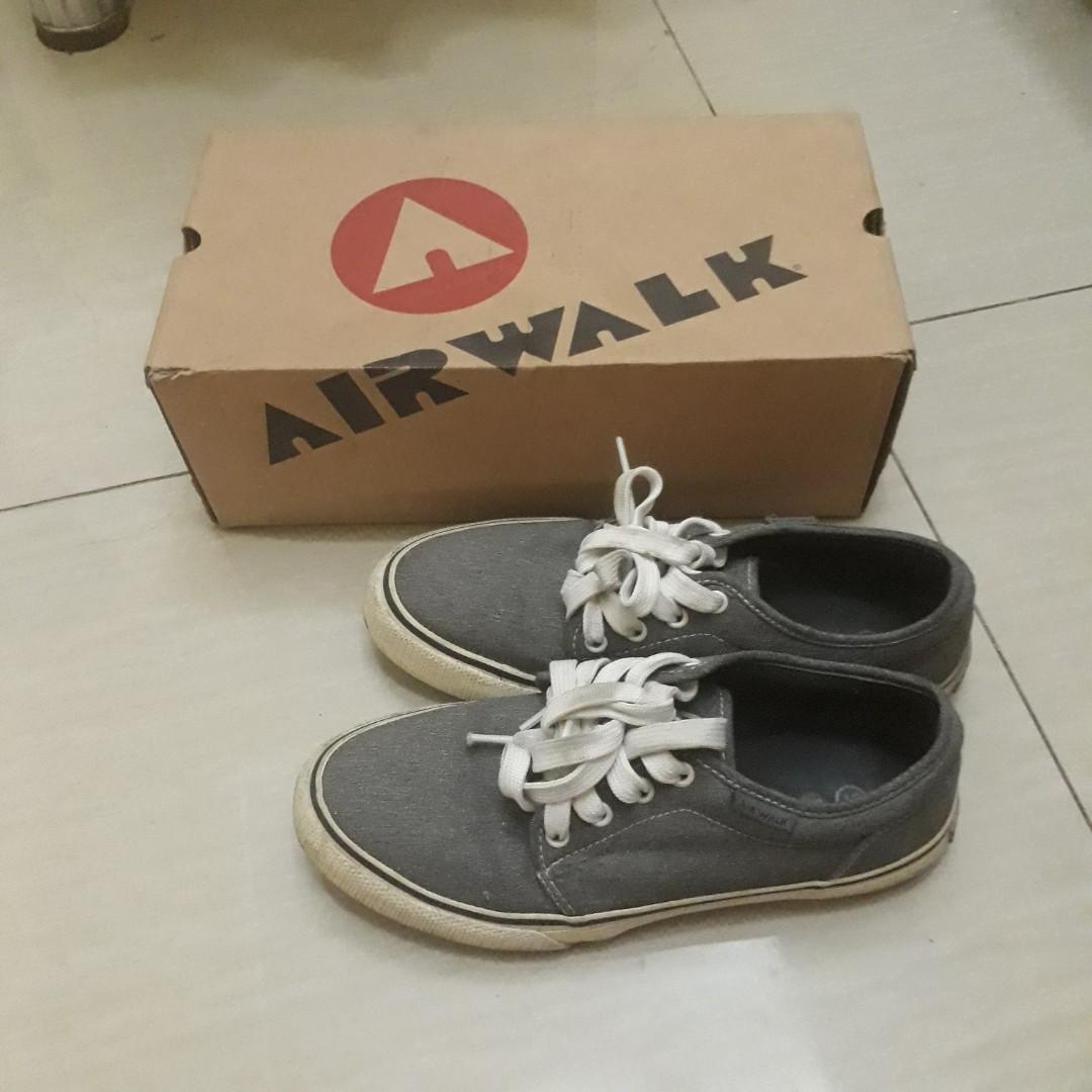 AirWalk Grey Keds Diskon Ramadhan Fesyen Wanita Sepatu di