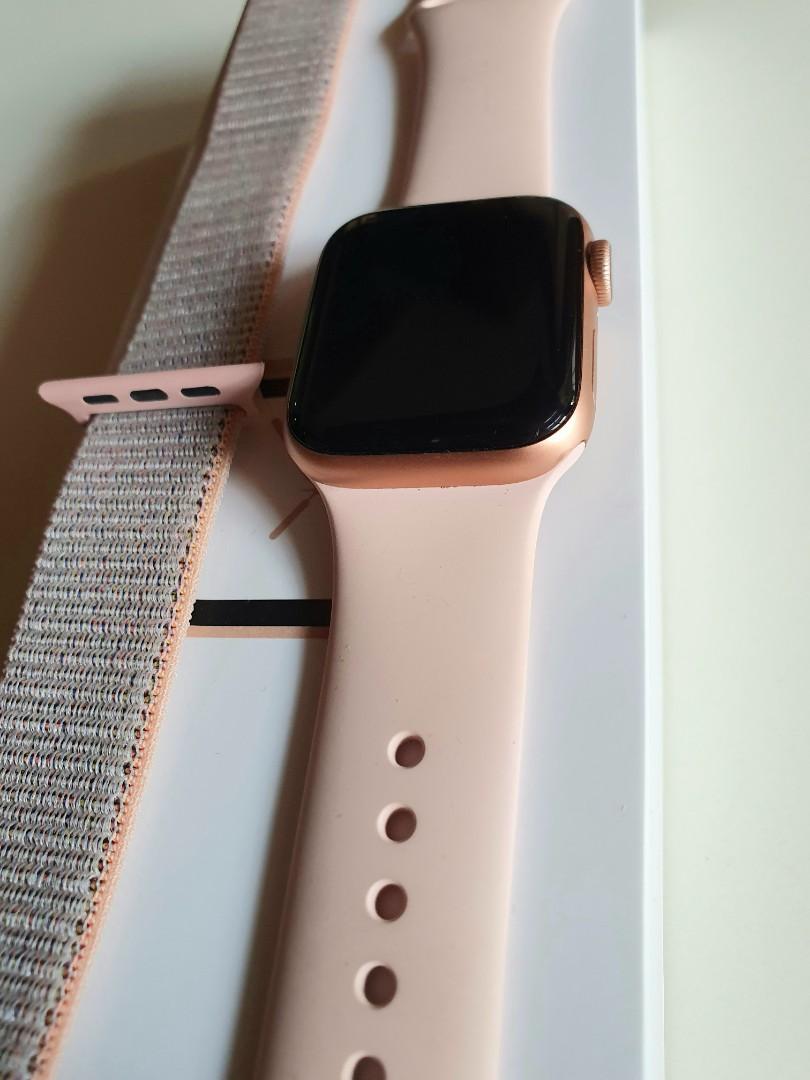 Apple watch series 4 44mm pink sand sport loop clearance