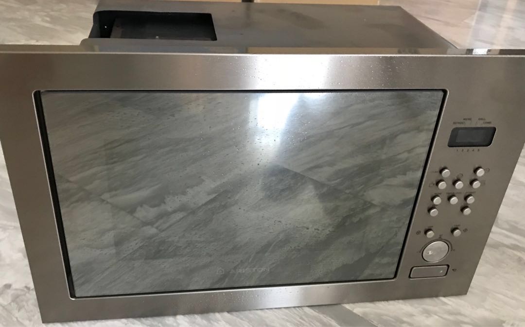 Ariston built in microwave store