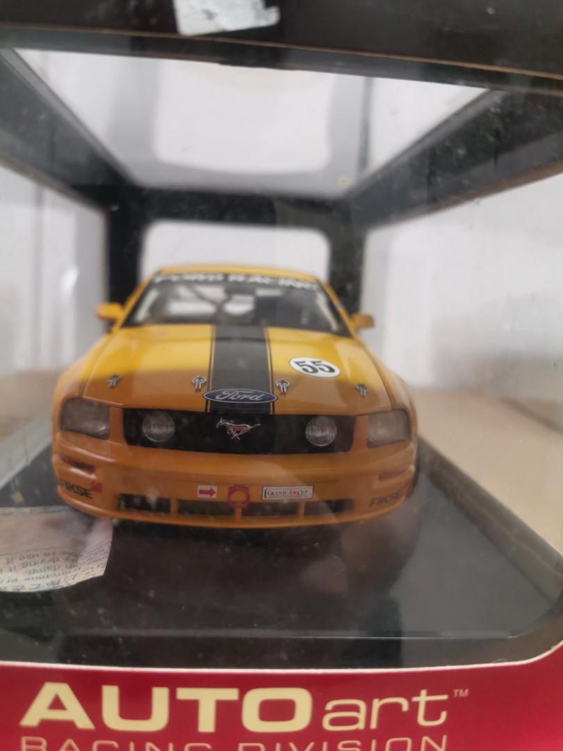 Auto art 1:18 Ford Mustang FR500C 2005, Hobbies & Toys