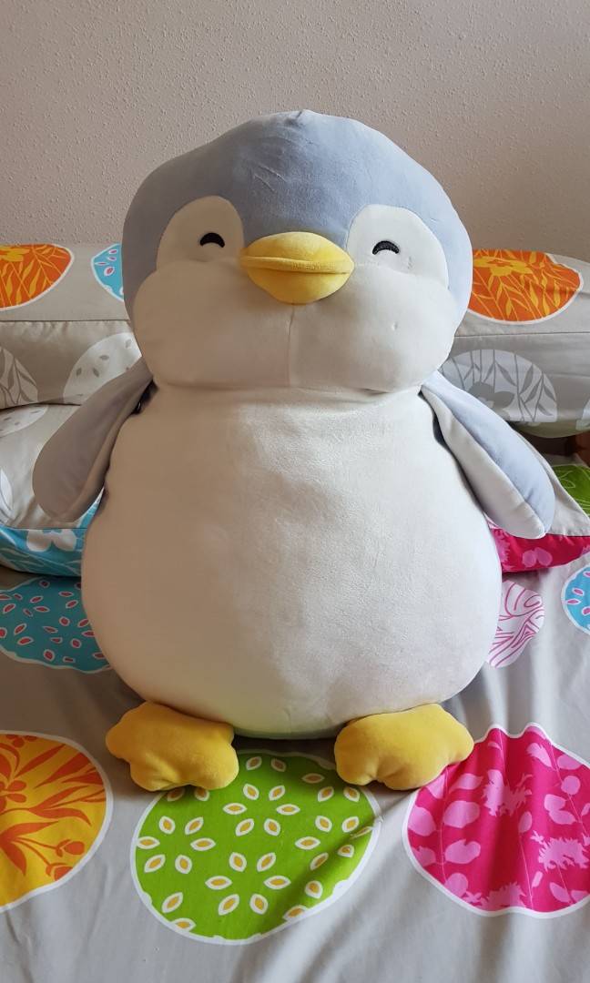 Miniso blue penguin clearance
