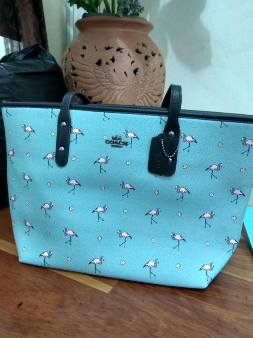 Coach flamingo tote hotsell