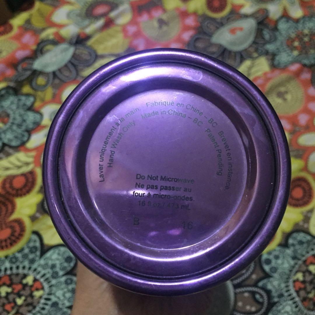 Coffee Bean Vacuum Flask (Category: Coffee Machines & Makers) located in Manila. Submitted by konmarinewbie (Listing ID 206895793, Image 2). Description: RFS: Bought a Klean Kanteen bottle MOP: BPI and BDO 16oz With few scratches(please check the last pic) I bought it in Coffee Bean Singapore.