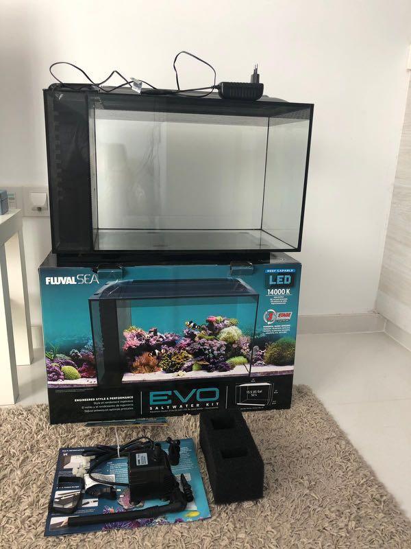 Fluval Sea Evo 135 Saltwater Kit