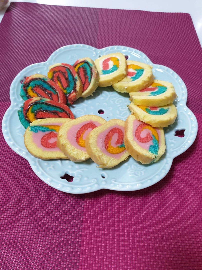 Halal Swiss Rolls (Eid 2019 orders), Food & Drinks, Packaged & Instant