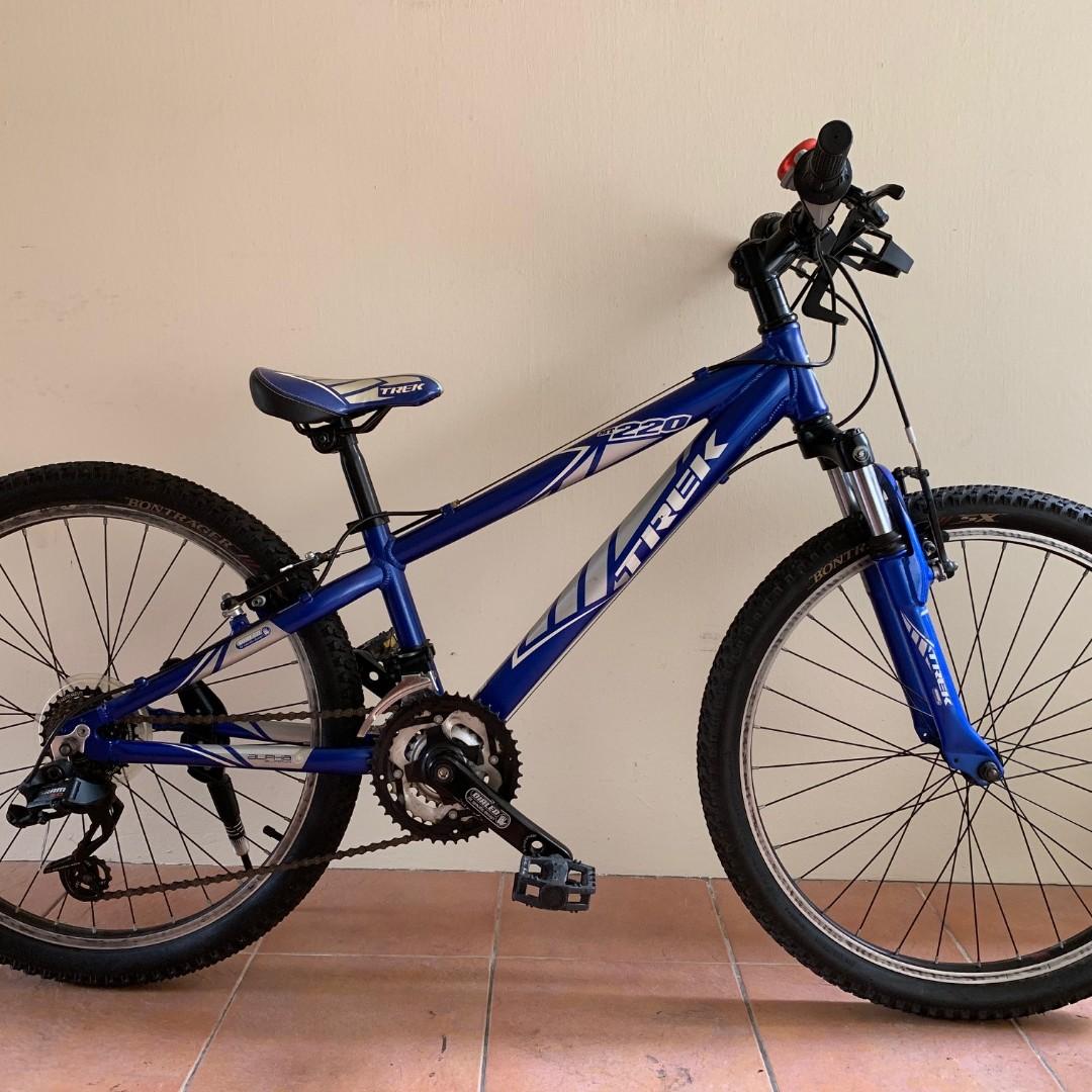 trek mt 220 for sale