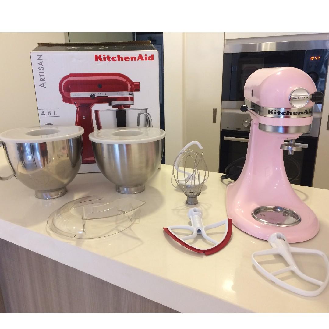Kitchenaid Artisan Stand Mixer With Bowl And Mixing Accessories
