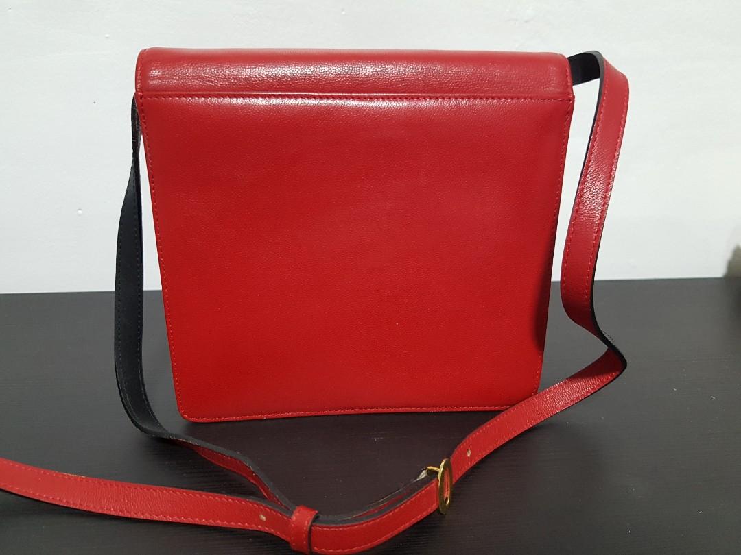 Woman's Sling Bag (Louis Fontaine), Women's Fashion, Bags & Wallets,  Cross-body Bags on Carousell