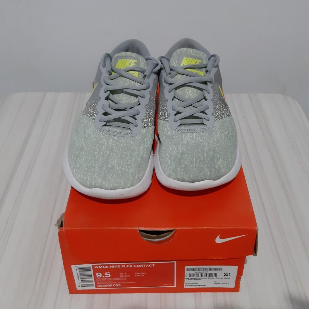 Nike Women s Flex Contact Running Shoe Wolf Grey Volt Barely Volt