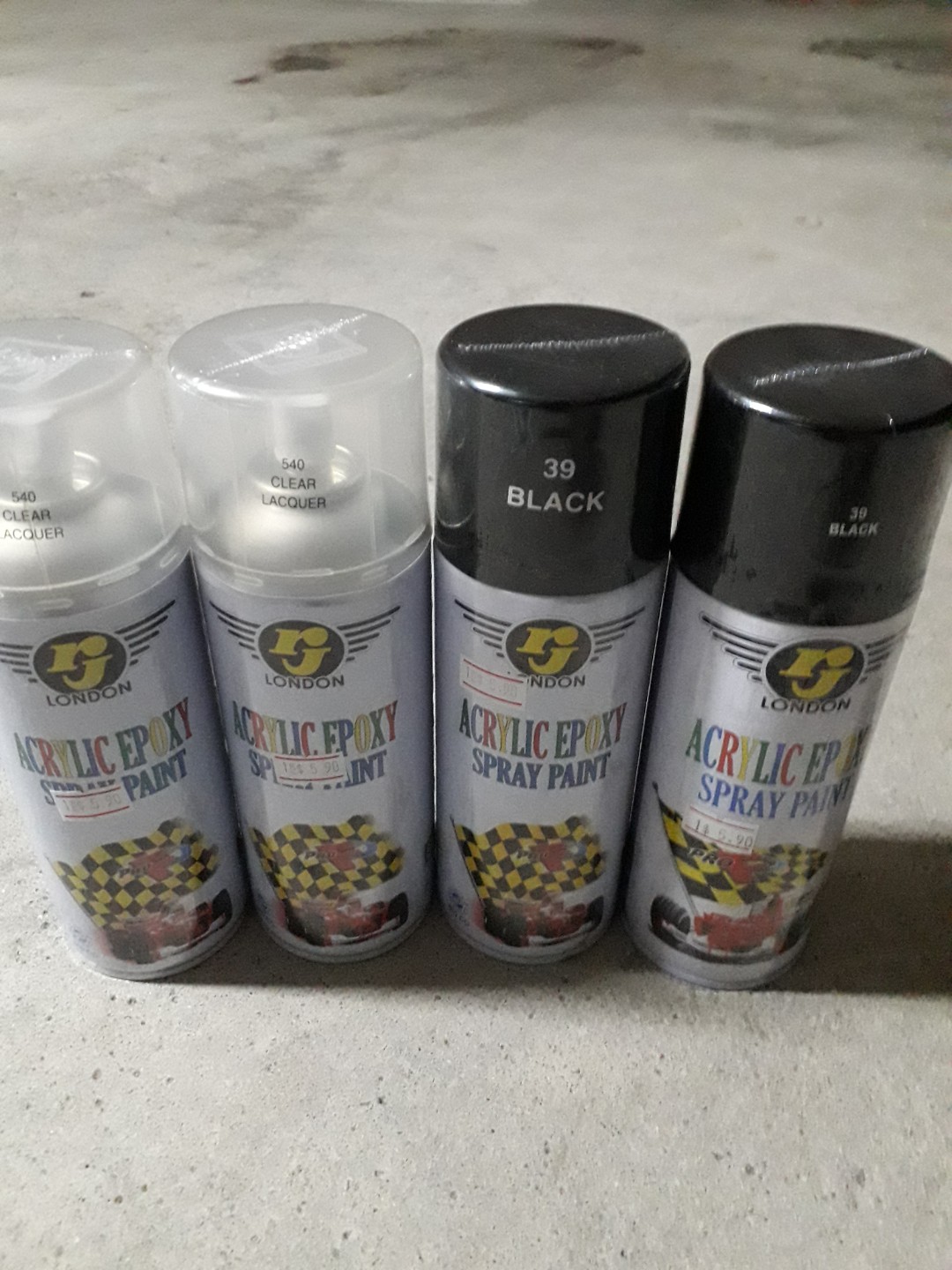 RJ spray paint, Motorcycles, Motorcycle Accessories on Carousell