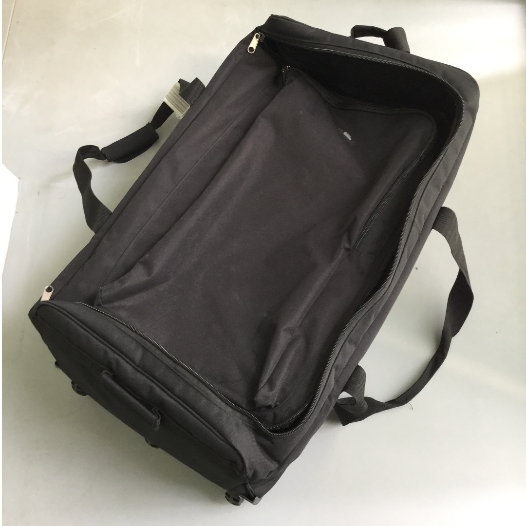 SAF Army 3wheel Duffel Bag, Babies & Kids, Going Out, Diaper Bags