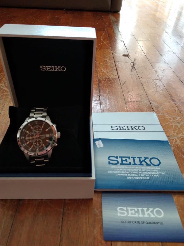 Seiko Analogue Quartz Cal. 4T57 1/10 Chronograph, Men's Fashion, Watches &  Accessories, Watches on Carousell
