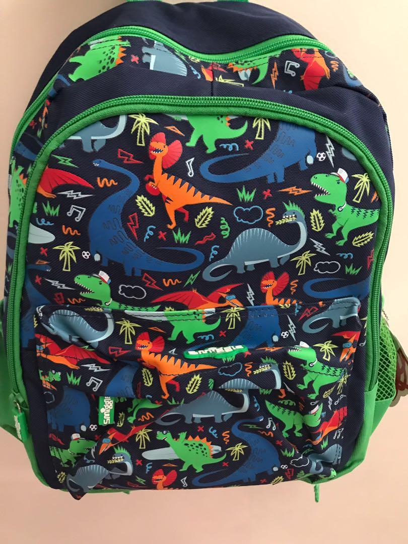 dinosaur backpack smiggle