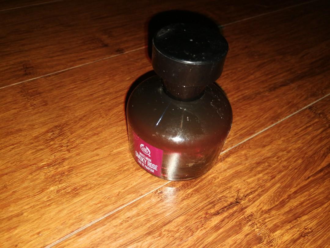 parfum smoky rose