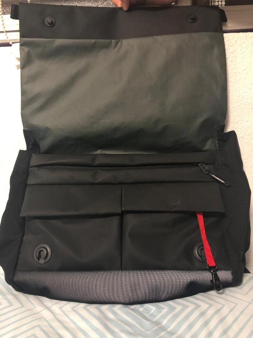 Timbuk2 Stark 2024 favors