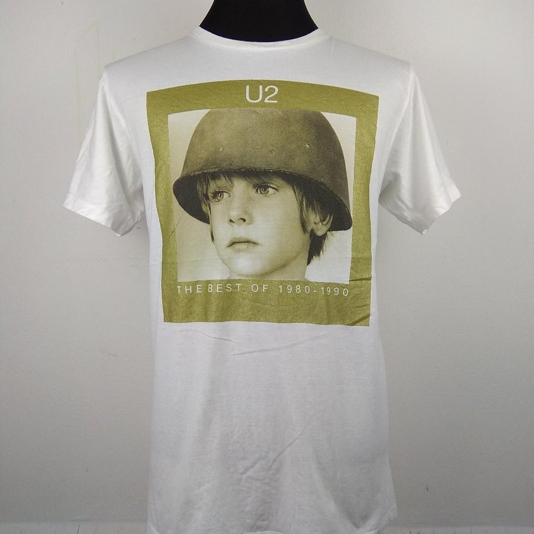 Tshirt Uniqlo x Band U2 'The Best Of Cover Album', Men's Fashion