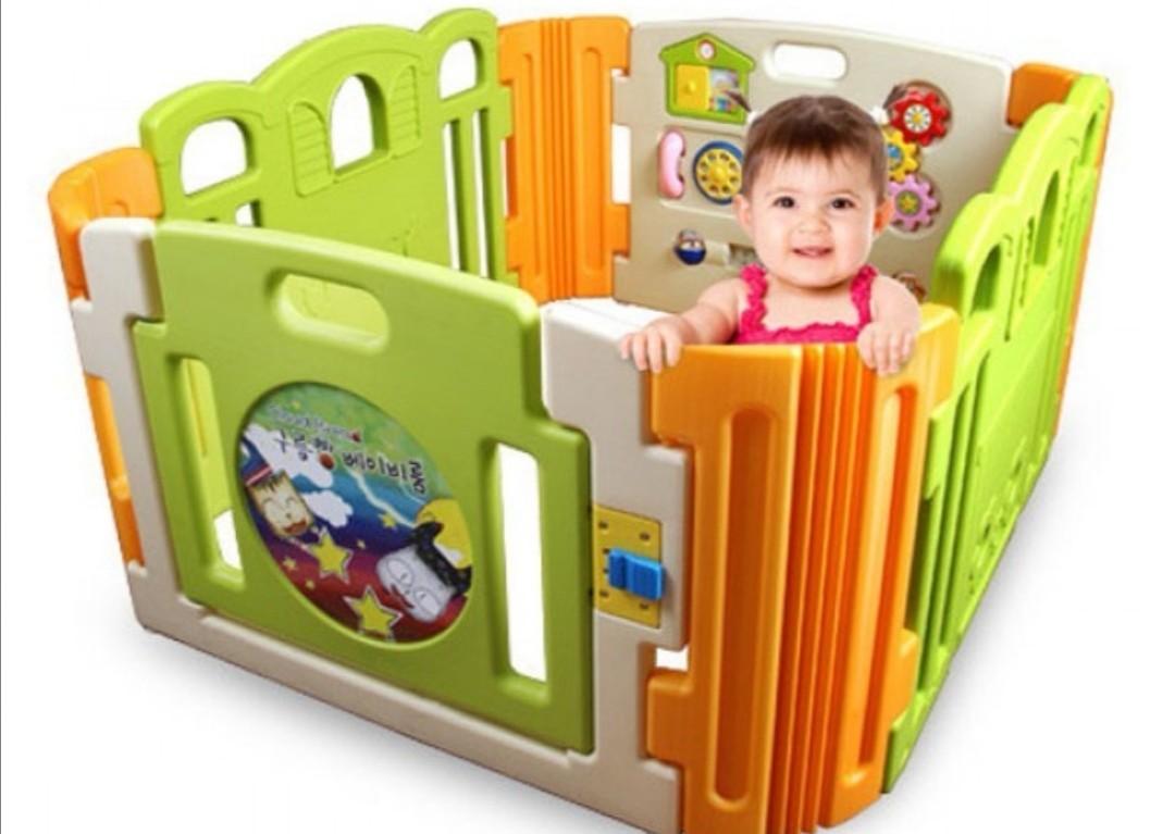 Used Haenim Baby Play Yard (4+4 Panel), Babies & Kids, Infant Playtime