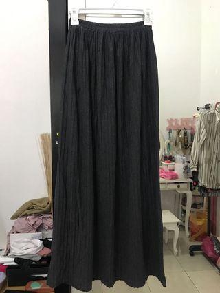 Skirt dark gray