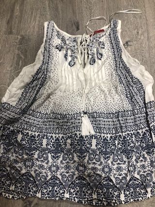 (Category: ) located in . Submitted by Chelsea.csy (Listing ID 228920705, Image 1). Description: .