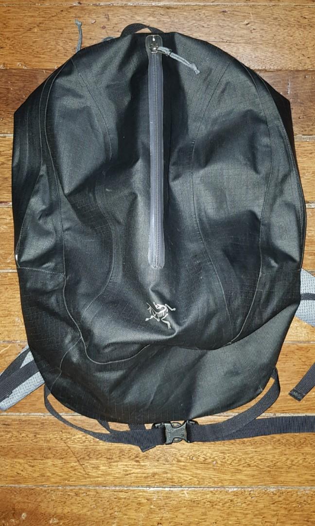 Arcteryx astri discount