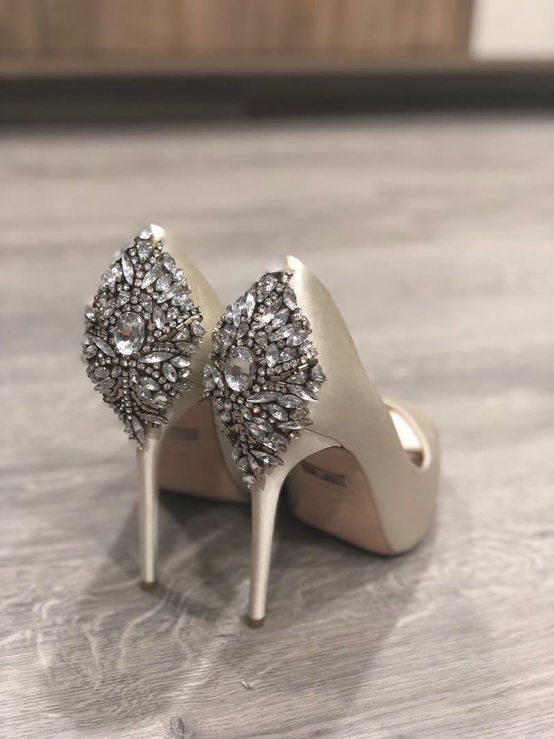 Badgley mischka discount kiara ivory