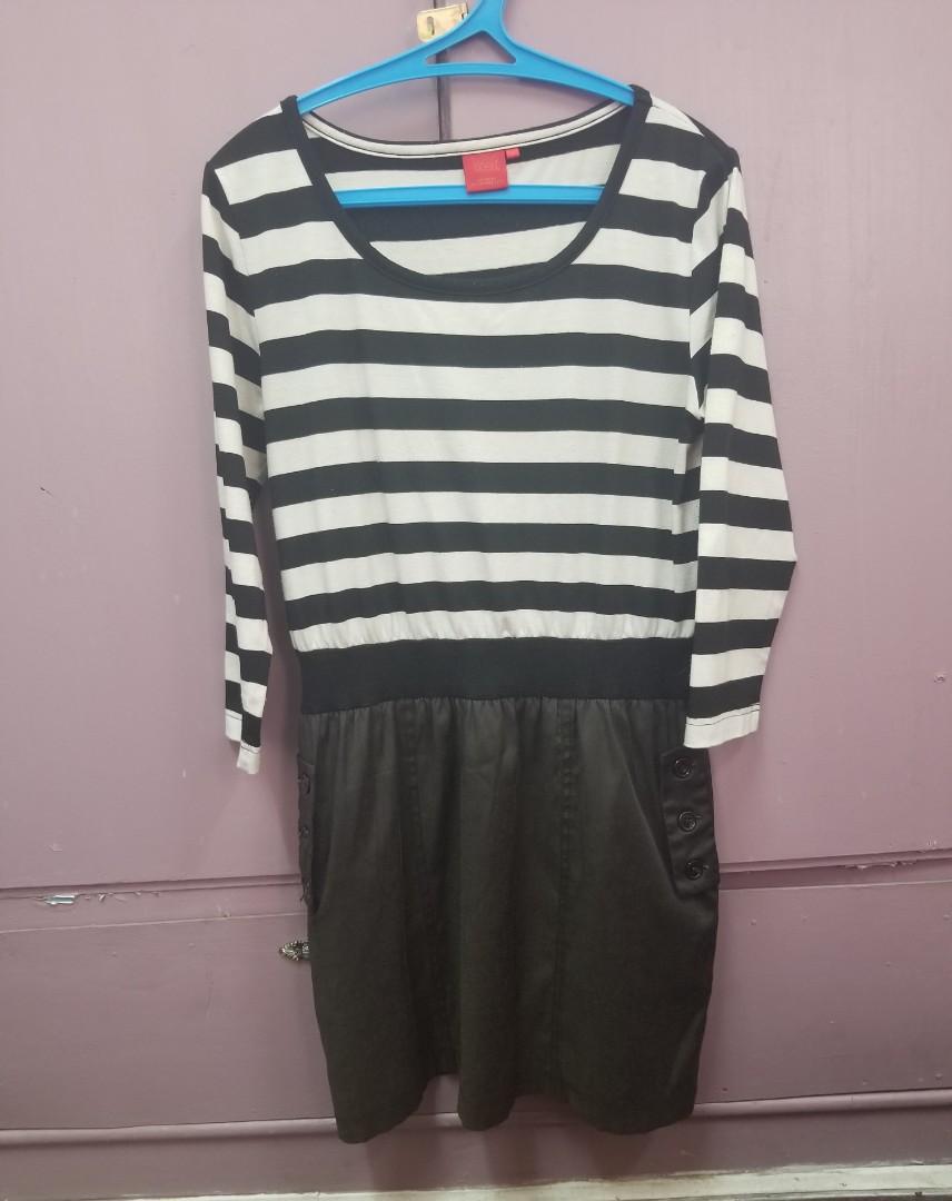 Black and White Striped Dress (Category: Dresses) located in Makati City. Submitted by yourdailyssentials (Listing ID 228865567, Image 1). Description: Black and White Striped Dress - above the knee length - medium fit - 3/4 long sleeves Great to be used for: ⚘business meetings ⚘church attires ⚘on fleek OOTDs.