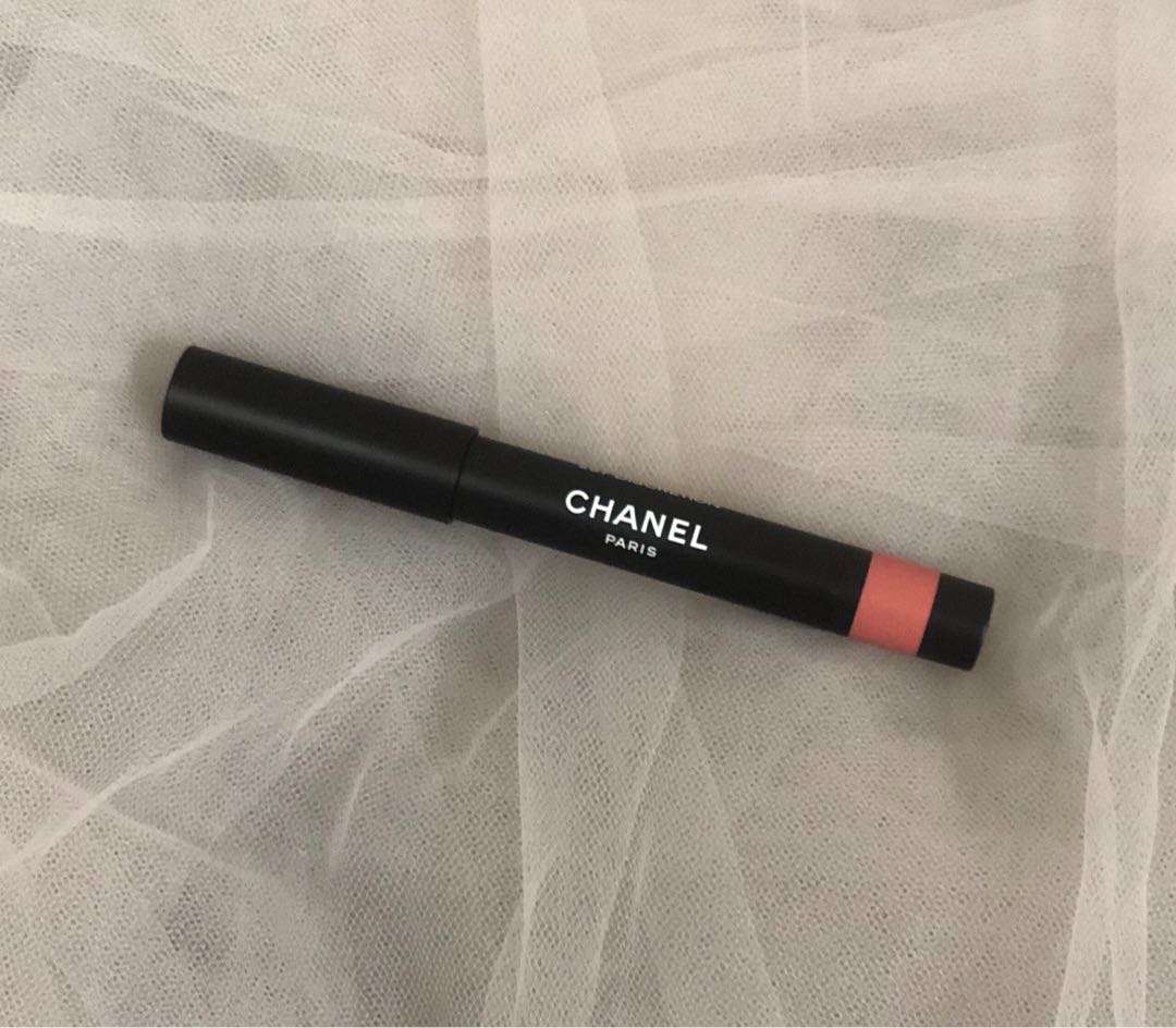 FrenchFriday : New Chanel Le Rouge Crayon de Couleur Lipstick for Spring  2017 - Beaumiroir