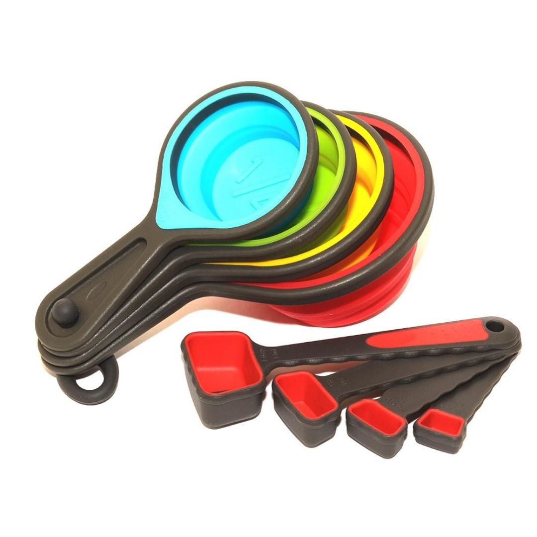 Collapsible Silicone Measuring Cups & Spoons Set (Category: Coffee & Tea Tableware) located in Cavite. Submitted by herorganicbeauty (Listing ID 228829323, Image 1). Description: Collapsible Silicone Measuring Cups & Spoons Set ✔4 POPOUT SILICONE MEASURING CUPS : 1 Cup/250ml, ½ Cup/125ml, 1/3 Cup/80ml, ¼ Cup/60ml. Easily flatten squish cups for storage ✔4 SILICONE MEASURING TABLESPOONS & TEASPOONS : 1 tbsp/15ml, 1 tsp/5ml, ½ tsp/2.5ml, ¼ tsp/1.25