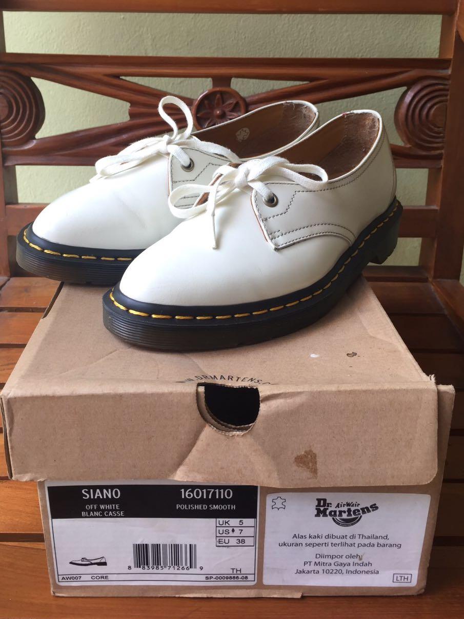 white dr martens size 5