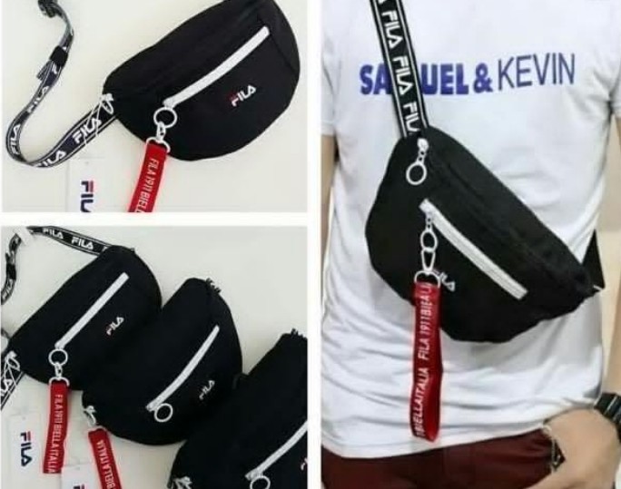 supreme fw18 waist bag on body