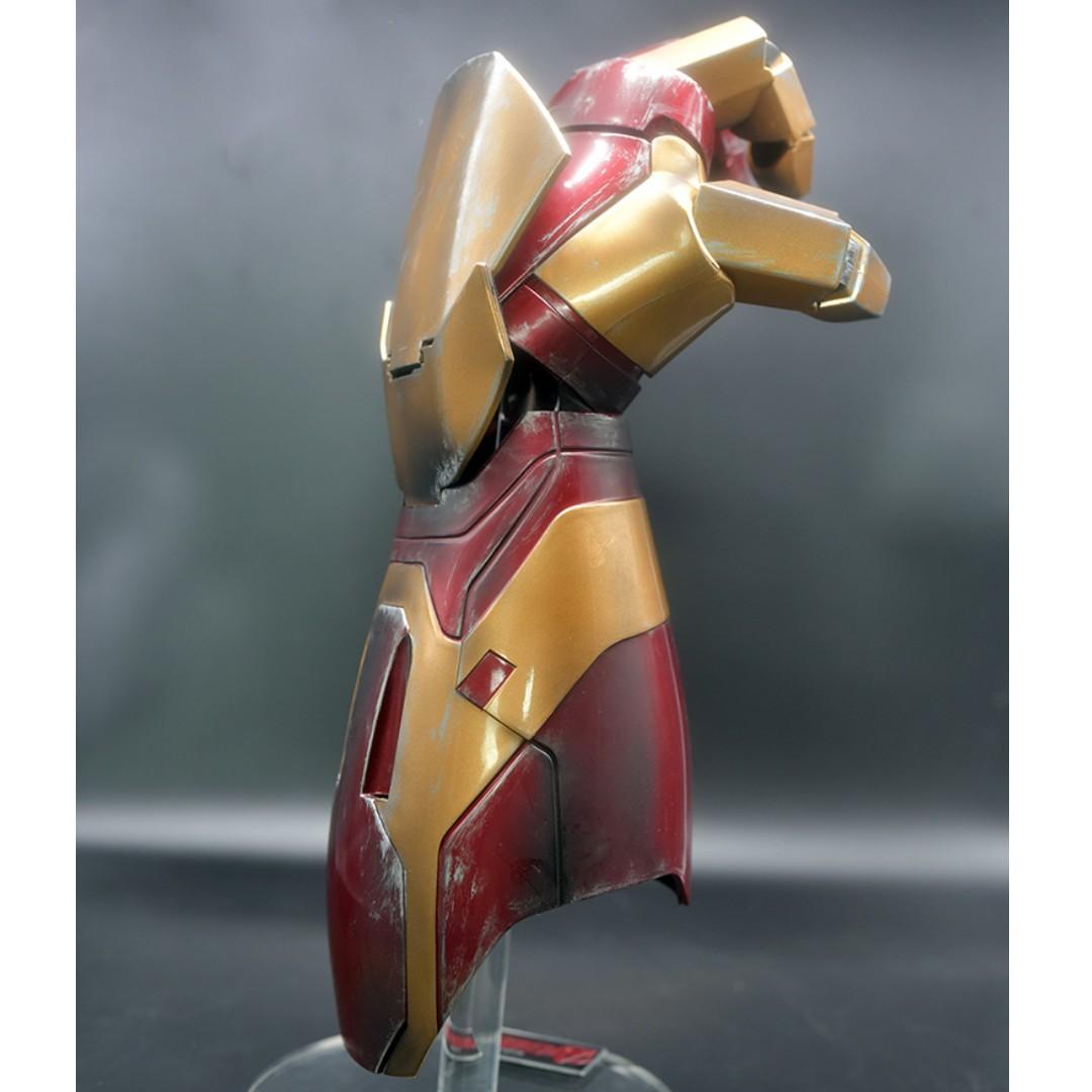 Led Battle Damaged Iron Man 3 Tony Stark Mk42 Cosplay Arm Xlii Armor Glove  Toy, Hobbies & Toys, Collectibles & Memorabilia, Fan Merchandise On  Carousell