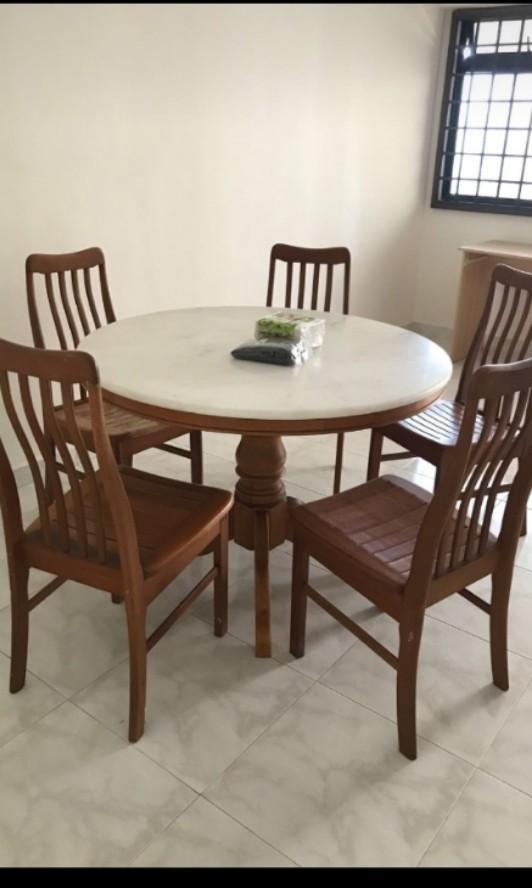 Marble Dining Table (Category: Tables & Sets) located in Singapore. Submitted by joy_kels (Listing ID 228852413, Image 1). Description: Chair is not included as I have thrown them away. Contemplating to sell or not :/.
