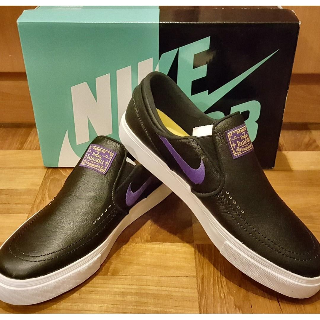 nike sb stefan janoski slip on black