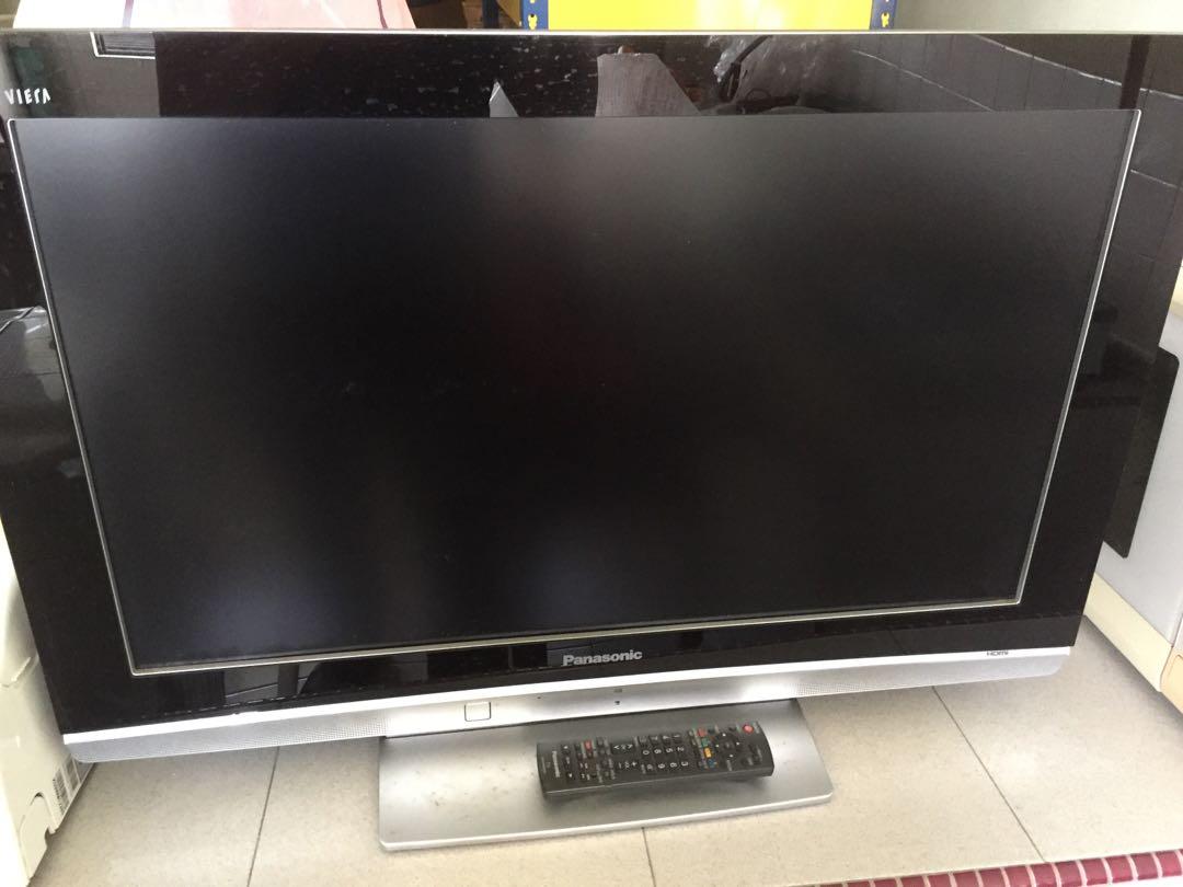 Panasonic Lcd Tv 32inch Viera Tx 32lx88m Electronics Tvs Entertainment Systems On Carousell