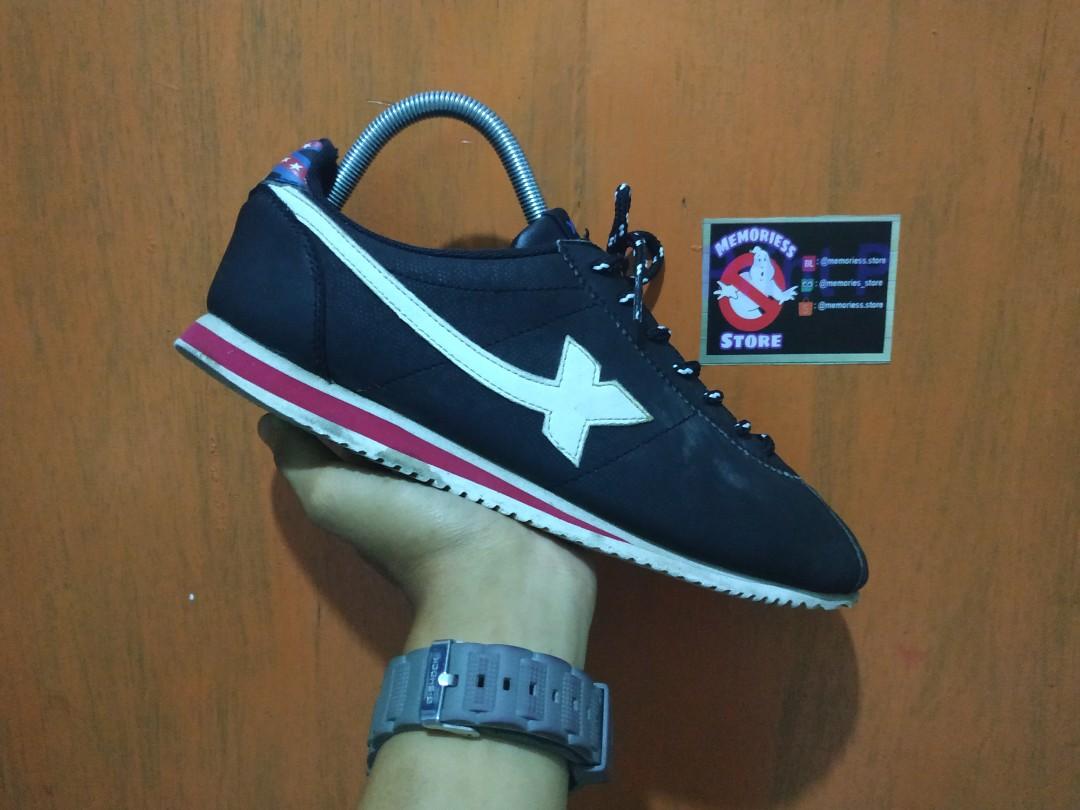 Sepatu Sneakers Xtep Original Size 41 Not Nike Cortez Fesyen Pria Sepatu Sneakers Di Carousell