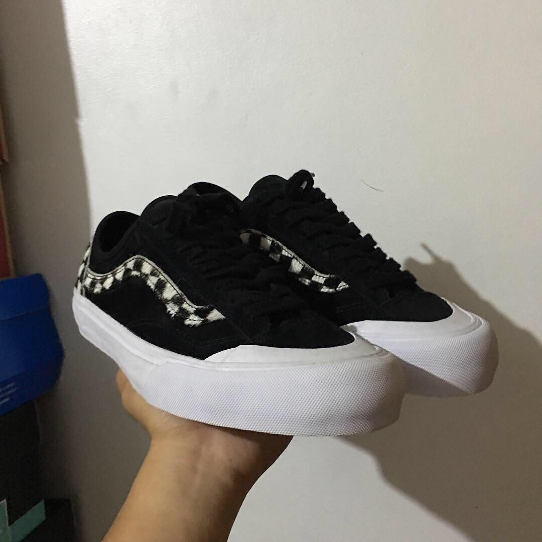 vans style 36 pony hair