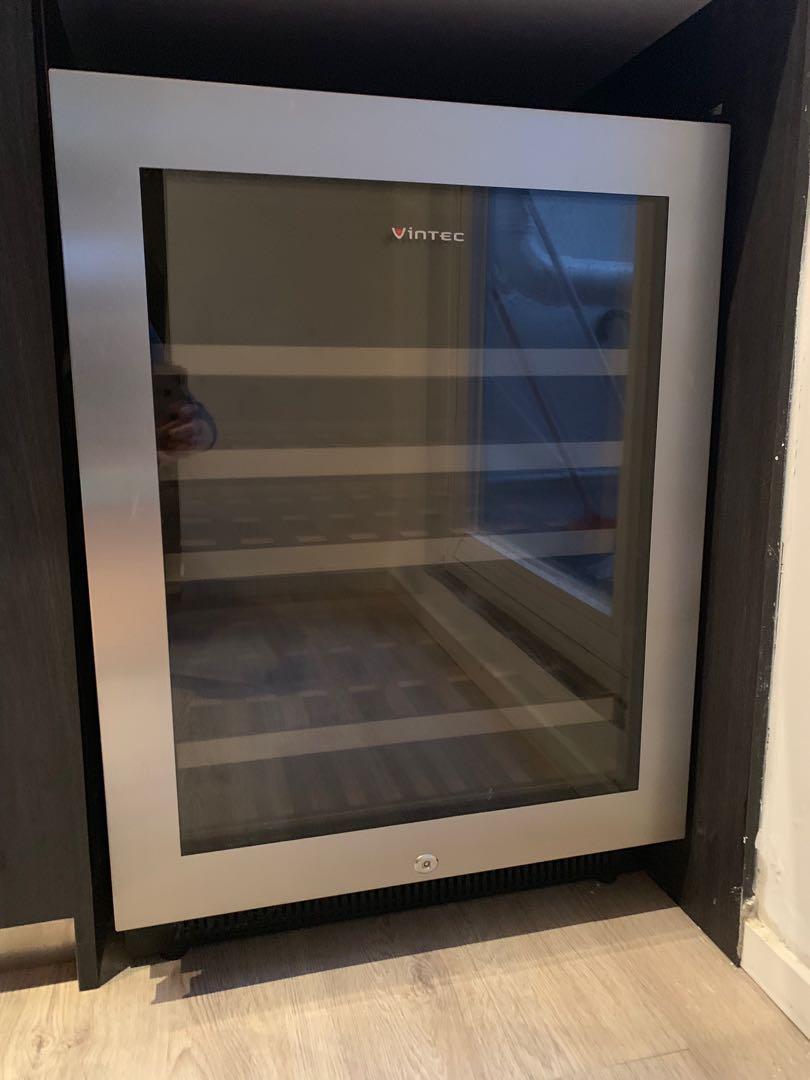 Vintec Wine Fridge Two Temperature, 電視及其他電器 , 廚房用具, 酒窖及存倉 Carousell