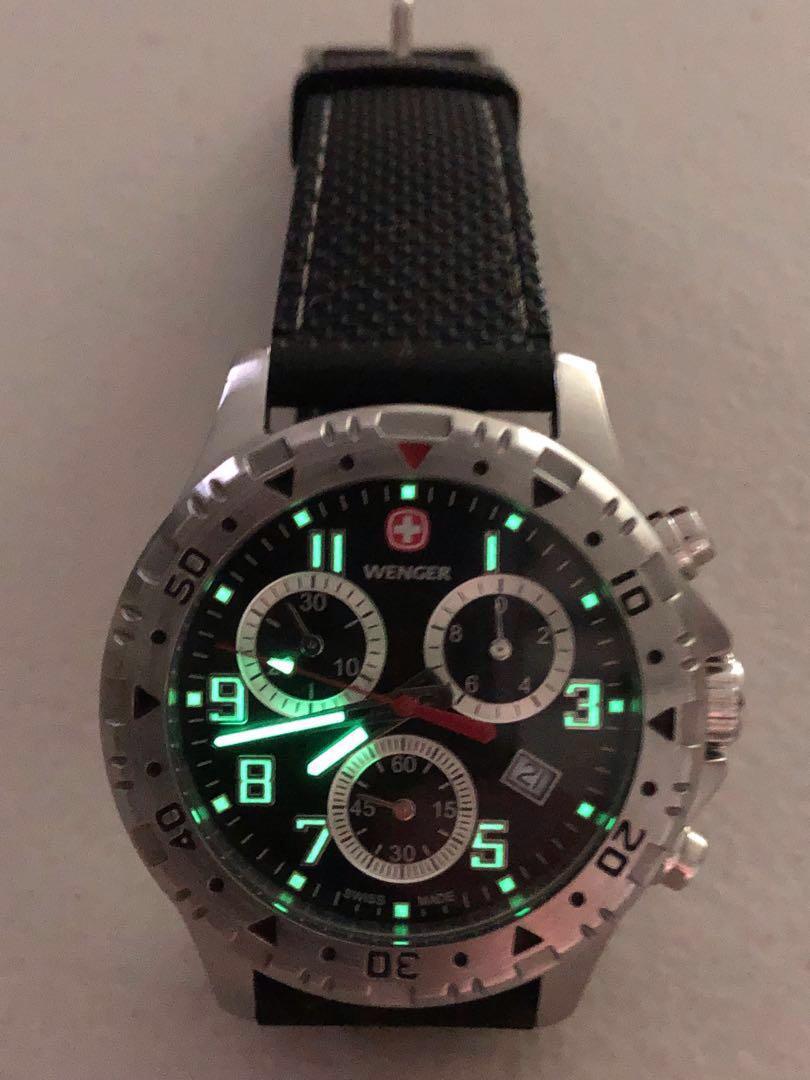 Wenger 7935x deals