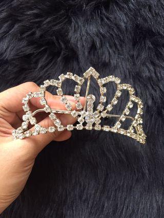 Silver Tiara with comb