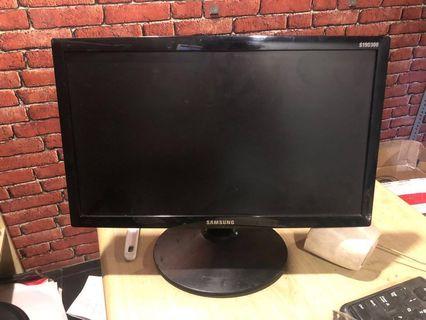 Monitor LED Samsung 19 inch HDMI