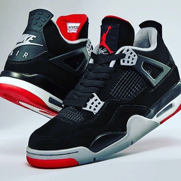 Air Jordan 4 Retro Breds, Men's Fashion, Footwear, Sneakers on Carousell